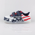 Hot sale colorful flag pattern kids running shoes with led light